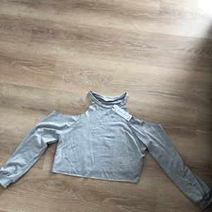 Grey long sleeve shirt